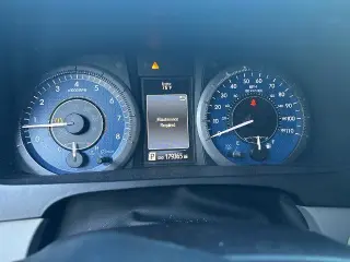 Toyota Sienna 2017 AWD XLE 7-Pasajeros 4dr Mini-Van