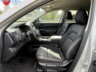 Nissan Pathfinder 2025 AWD S 4dr SUV