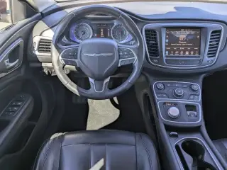 Chrysler 200 2017 Limited 4dr Sedán