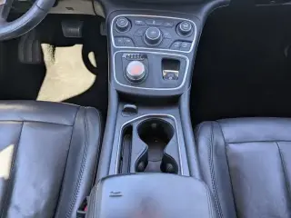 Chrysler 200 2017 Limited 4dr Sedán