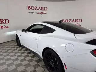 Ford Mustang 2024 GT Premium Fastback 2 puertas