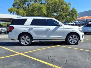 Ford Expedition 2023 4x2 Platinum 4dr SUV