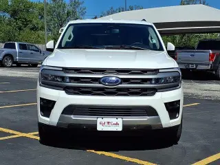 Ford Expedition 2024 4x2 XLT 4dr SUV