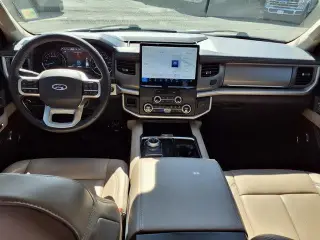 Ford Expedition 2024 4x2 XLT 4dr SUV
