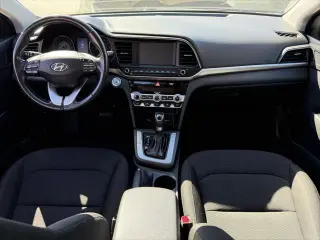 Hyundai ELANTRA 2020 Edición Value Sedán 4 puertas