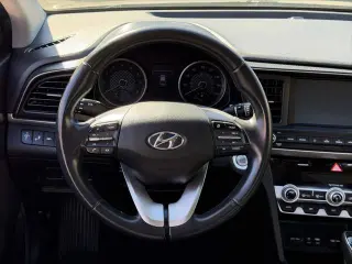 Hyundai ELANTRA 2020 Edición Value Sedán 4 puertas