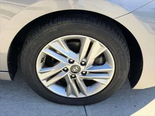 Hyundai ELANTRA 2020 Edición Value Sedán 4 puertas