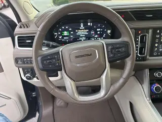 GMC Yukon 2022 4x4 Denali 4dr SUV