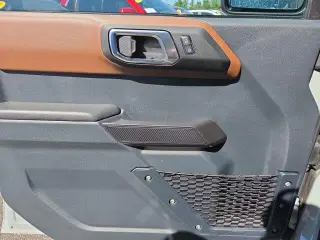 Ford Bronco 2024 4x4 Outer Banks 4dr SUV