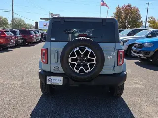 Ford Bronco 2024 4x4 Outer Banks 4dr SUV