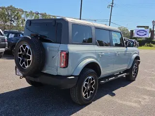 Ford Bronco 2024 4x4 Outer Banks 4dr SUV