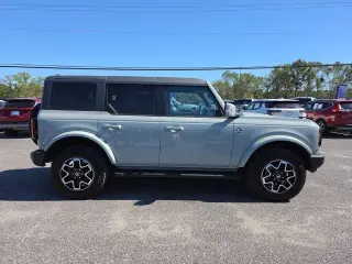 Ford Bronco 2024 4x4 Outer Banks 4dr SUV