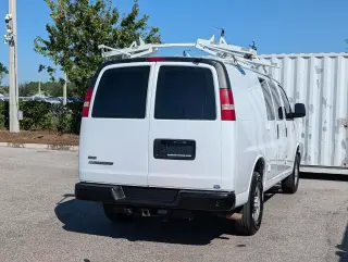 Chevrolet Express 2011 2500 3dr Cargo Van w/ 1WT