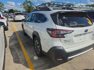 Subaru Outback 2024 AWD Touring 4dr Crossover