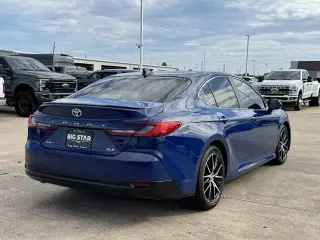 Toyota Camry 2025 LE 4dr Sedán