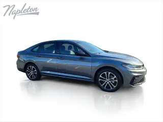 Volkswagen Jetta 2025 Sport 4dr Sedán
