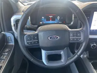 Ford F-150 Lightning 2023 AWD XLT 4dr SuperCrew 5.5 ft. SB