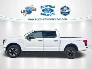 Ford F-150 Lightning 2023 AWD XLT 4dr SuperCrew 5.5 ft. SB