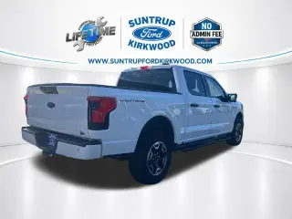 Ford F-150 Lightning 2023 AWD XLT 4dr SuperCrew 5.5 ft. SB