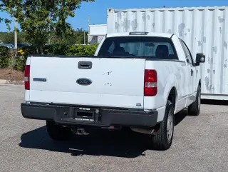 Ford F-150 2005 2dr Standard Cab XLT RWD Styleside 8 ft. LB