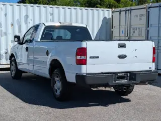 Ford F-150 2005 2dr Standard Cab XLT RWD Styleside 8 ft. LB