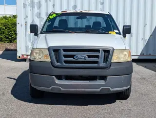 Ford F-150 2005 2dr Standard Cab XLT RWD Styleside 8 ft. LB