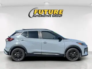 Nissan Kicks 2023 SR 4dr Crossover