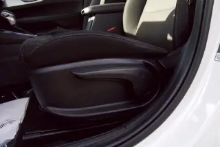 Forte Kia 2023 LXS sedán de 4 puertas