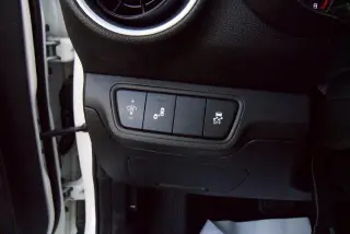 Forte Kia 2023 LXS sedán de 4 puertas