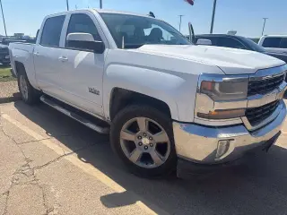 Chevrolet Silverado 1500 2016 4x2 LT Cabina de Tripulación 5.8 ft. SB 4 puertas