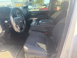 Chevrolet Silverado 1500 2016 4x2 LT Cabina de Tripulación 5.8 ft. SB 4 puertas
