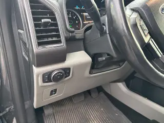 Ford F-150 2017 4x4 XLT 4dr SuperCrew con cabina de 5.5 m.