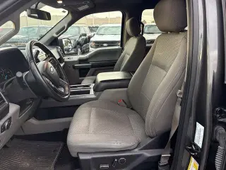 Ford F-150 2017 4x4 XLT 4dr SuperCrew con cabina de 5.5 m.