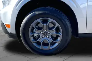 Ford Maverick 2024 AWD XLT 4dr SuperCrew con 4.5 pies de cabina.