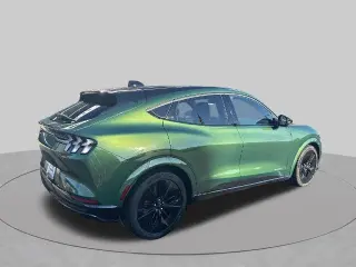 Ford Mustang Mach-E 2025 AWD GT SUV 4 puertas