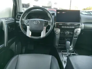 Toyota 4Runner 2023 4x4 SR5 Premium 4dr SUV