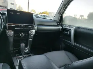 Toyota 4Runner 2023 4x4 SR5 Premium 4dr SUV