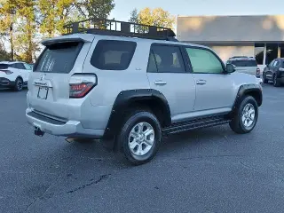 Toyota 4Runner 2023 4x4 SR5 Premium 4dr SUV
