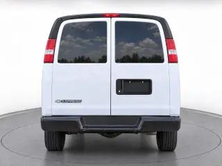 Chevrolet Express 2017 3500 3dr Extended Cargo Van