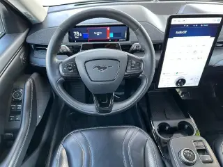 Ford Mustang Mach-E 2023 Premium 4DR SUV