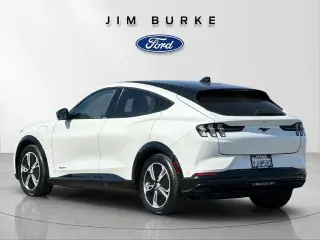 Ford Mustang Mach-E 2023 Premium 4DR SUV