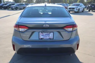 Toyota Corolla 2026 LE 4dr Sedán