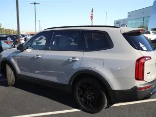 Kia Telluride 2022 AWD SX 4dr SUV