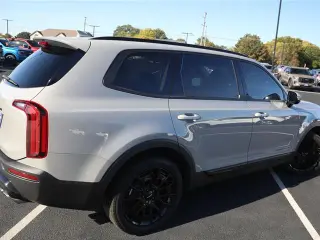 Kia Telluride 2022 AWD SX 4dr SUV
