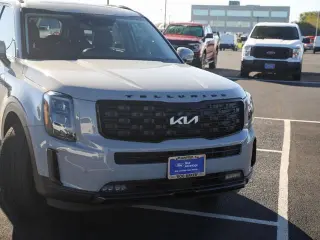 Kia Telluride 2022 AWD SX 4dr SUV