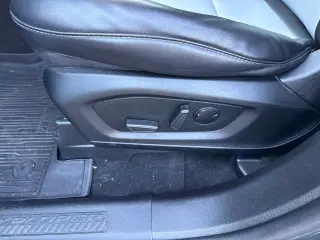 Ford Explorer 2023 AWD XLT 4dr SUV