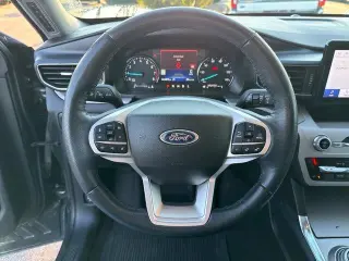 Ford Explorer 2023 AWD XLT 4dr SUV