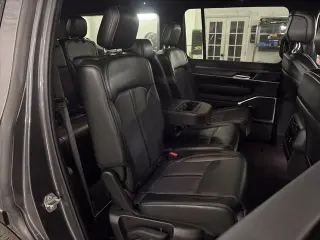 Jeep Wagoneer 2024 4x2 Serie II 4dr SUV