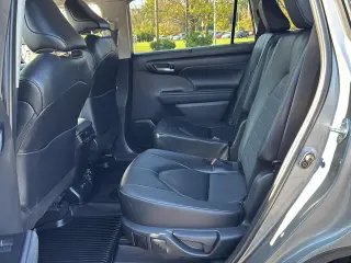 2025 Toyota Highlander