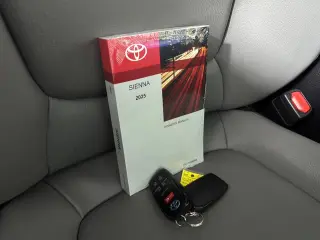 2025 Toyota Sienna